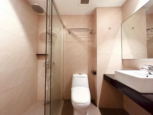 Park View Hotel image 10